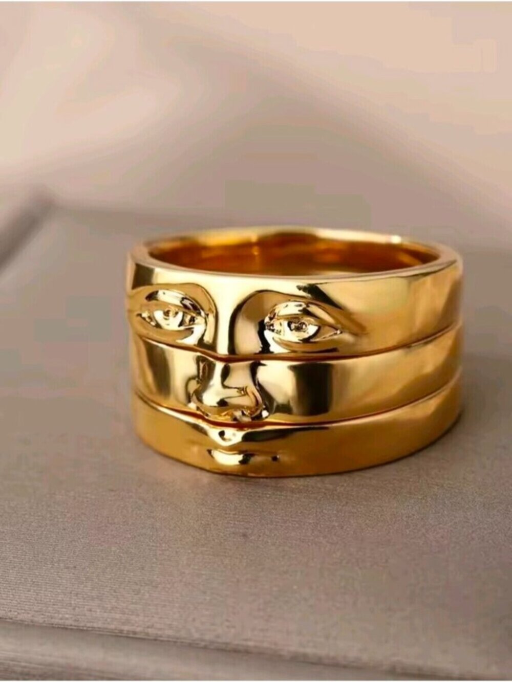 Gold Face Stackable Unisex Ring - Sculpted Face Design
